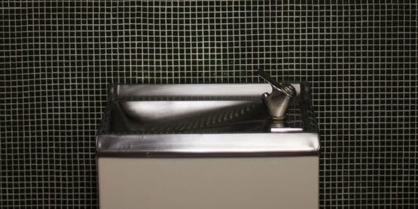 Trinkwasser entkalken
